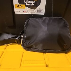 lululemon athletica Black Compact Belt Bag
